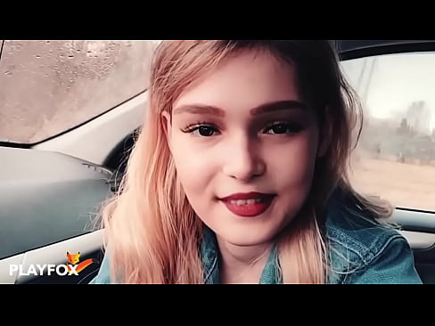 ❤️ Sexy babe cikin farin ciki yana tsotse katin rangwame ❌ Ingantacciyar iskanci ❌❤